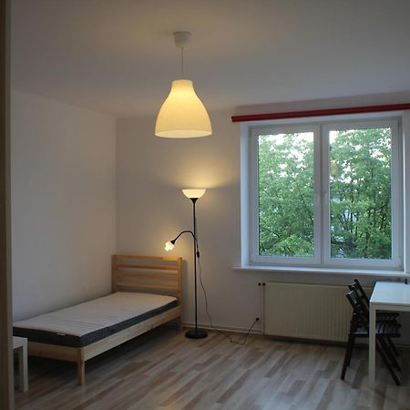 Trzyosobowy Pokoj W Mieszkaniu Czteropokojowym W Centrum Gdyni. Apartment Gdynia Luaran gambar